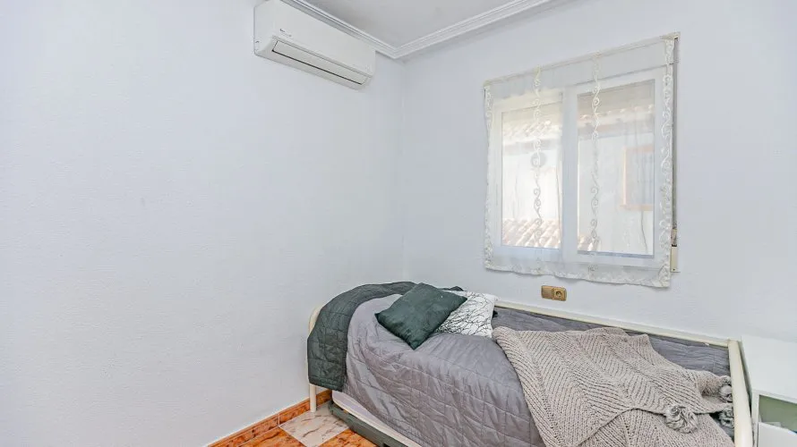 Apartamento de 74m² en Playa Flamenca II, España No. 2360 № 20