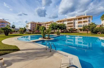 Apartamento de 1 dormitorio en Alicante, España No. 2395