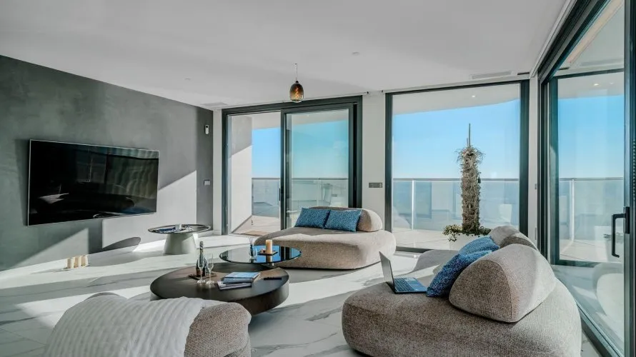 Apartamento de 3 dormitorios en Benidorm, España No. 2019 № 19