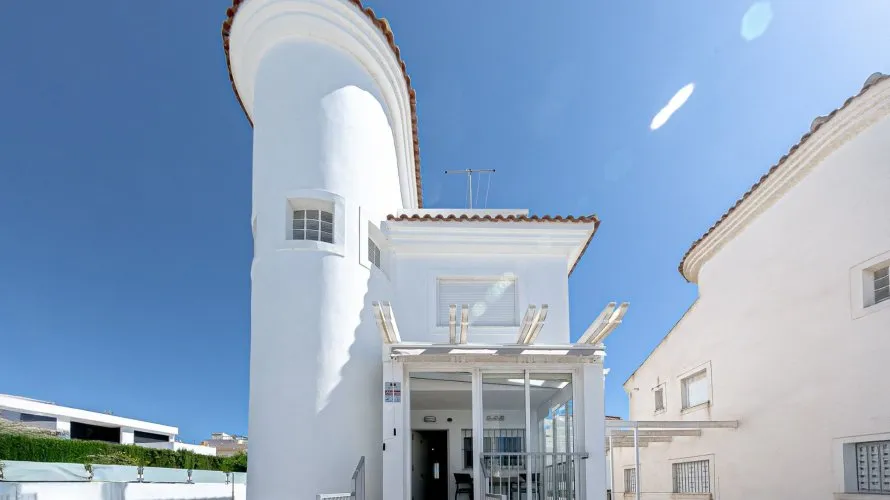 Villa de 143m² en San Fulgencio, España No. 2335
