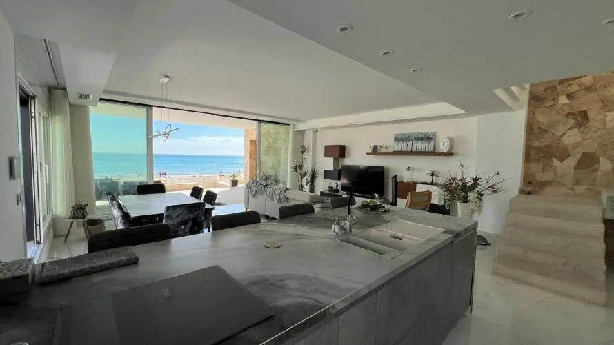 Villa de 5 dormitorios en La Mata, España No. 1966 № 12