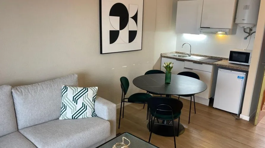 Apartamento de 1 dormitorio en Benidorm, España No. 1978 № 2