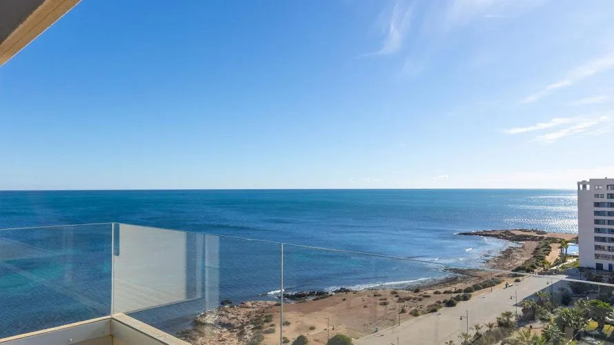 Ático de 3 dormitorios en Torrevieja, España No. 2293 № 18