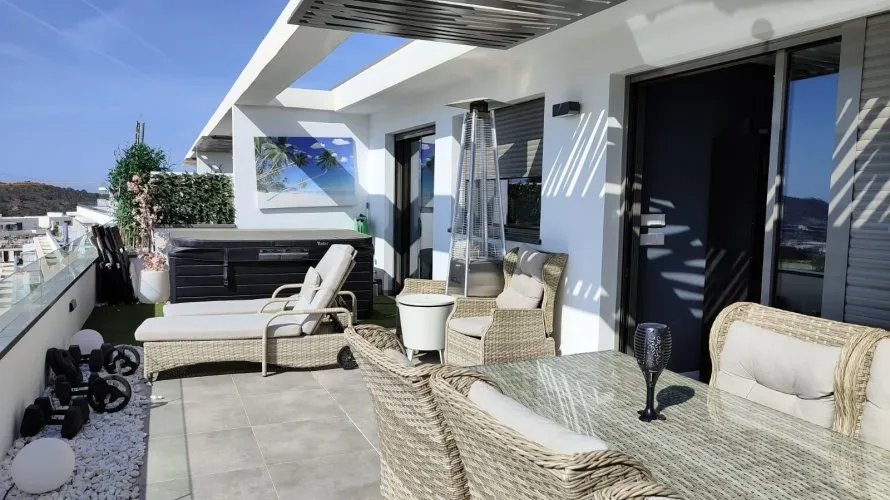 Apartamento de 2 dormitorios en Finestrat, España No. 1800 № 6