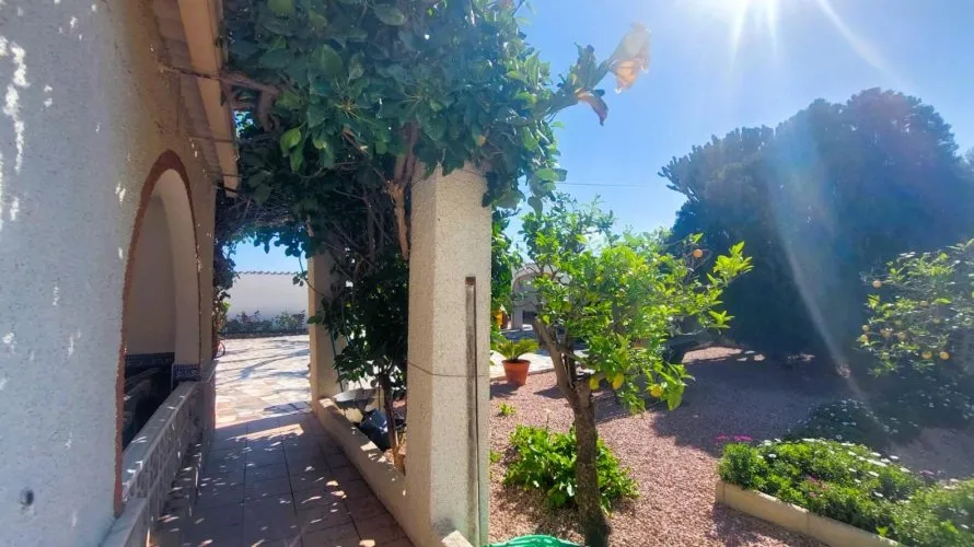 Сasa de 5 dormitorios en La Marina, España No. 2555 № 24