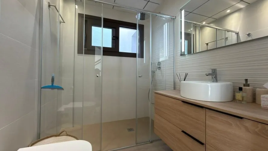 Villa de 5 dormitorios en Finestrat, España No. 2305 № 23