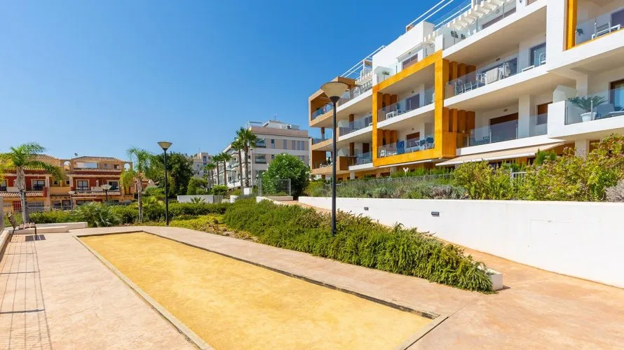 Apartamento de 3 dormitorios en Los Dolses, España No. 2511 № 1