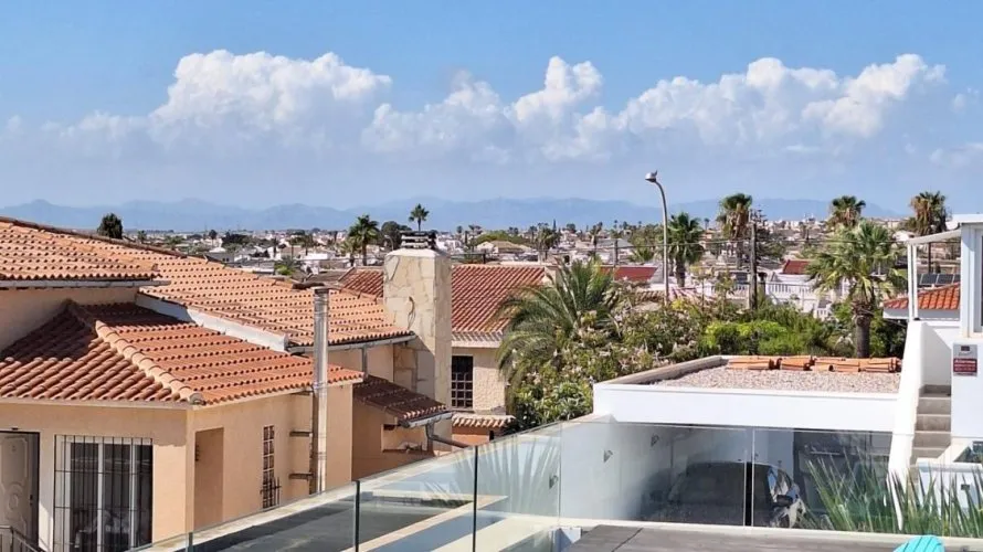 Villa de 106m² en Torrevieja, España No. 2517 № 3