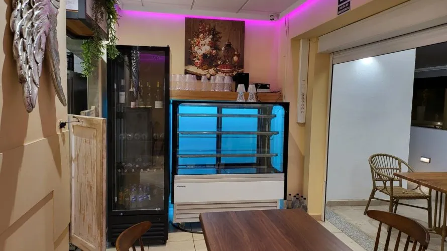 Propiedad comercial de 85m² en Calpe, España No. 2149 № 24