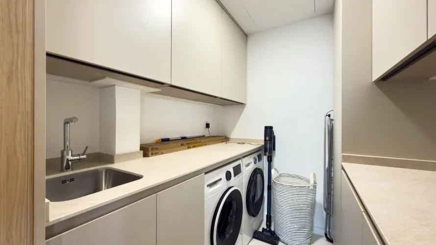 Apartamento de 3 dormitorios en Madrid, España No. 2238 № 11