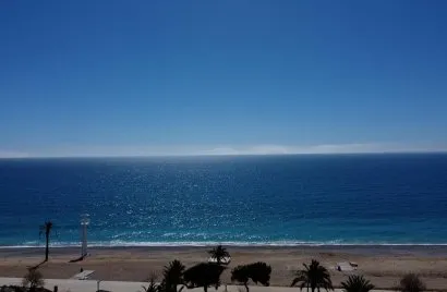 Apartamento de 2 dormitorios en Villajoyosa, España No. 1757