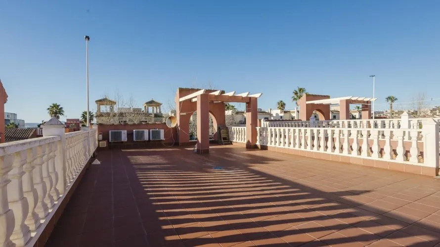 Apartamento de 79m² en Torrevieja, España No. 2271 № 24