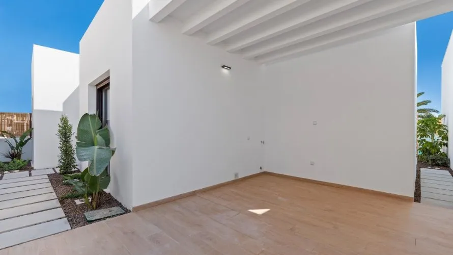 Villa de 3 dormitorios en Los Alcázares, España No. 2161 № 7