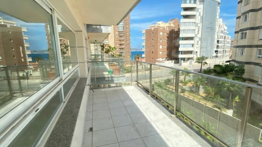 Apartamento de 168m² en Calpe, España No. 2203 № 1