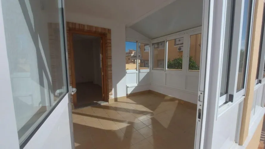 Сasa de 3 dormitorios en Rojales, España No. 2249 № 3