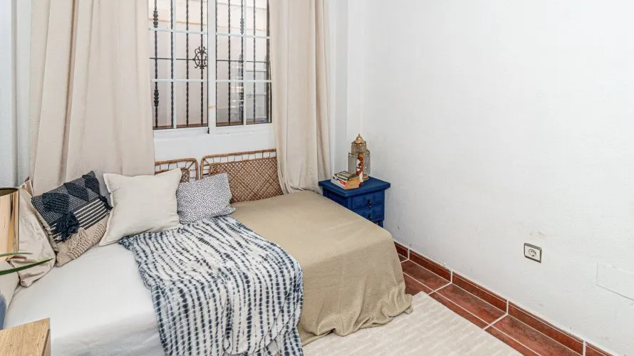 Сasa de 83m² en Alicante, España No. 2663 № 17