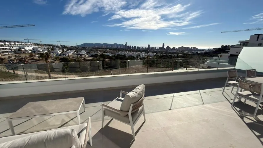 Apartamento de 2 dormitorios en Finestrat, España No. 2266 № 28