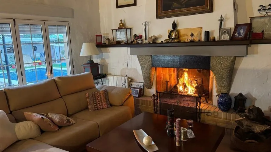 Villa de 4 dormitorios en Torrevieja, España No. 2077 № 6