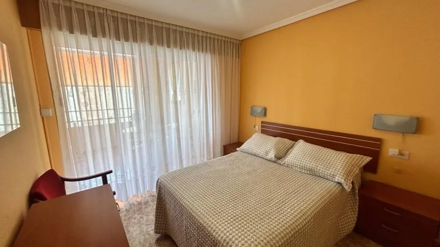 Apartamento de 3 dormitorios en Benidorm, España No. 2654 № 24