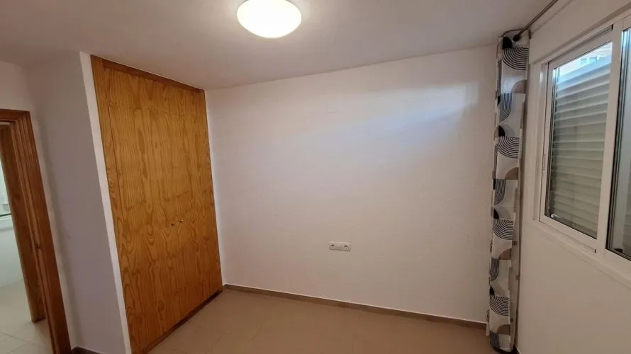 Apartamento de 2 dormitorios en Villajoyosa, España No. 2274 № 11