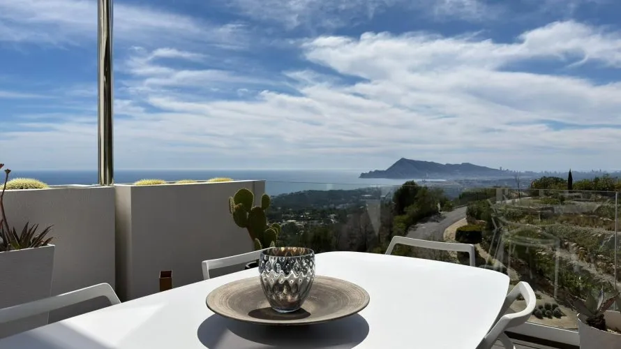 Villa de 4 dormitorios en Altea La Vella, España No. 2598 № 3