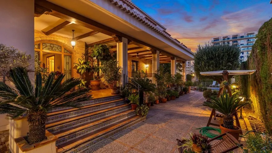 Villa de 6 dormitorios en La Veleta, España No. 2288 № 18