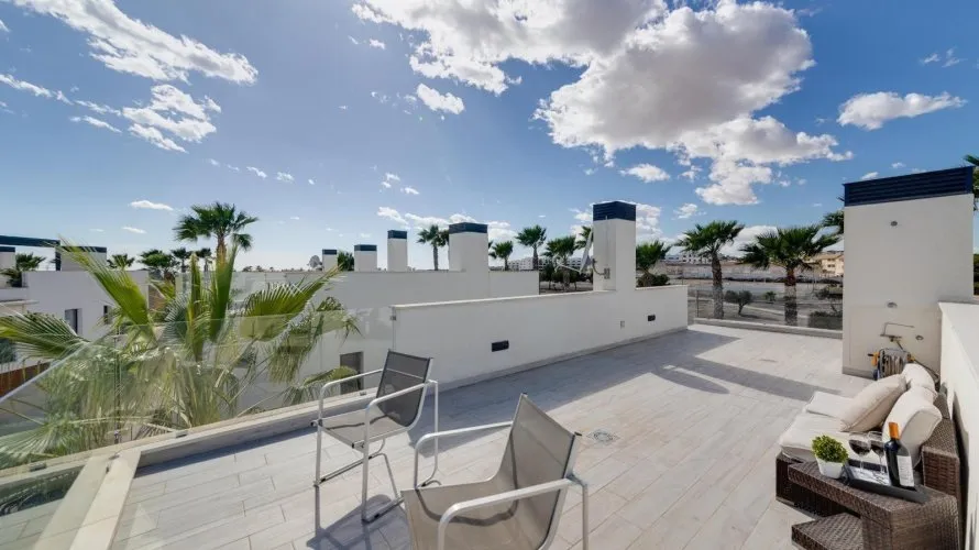 Villa de 3 dormitorios en La Zenia, España No. 1580 № 7