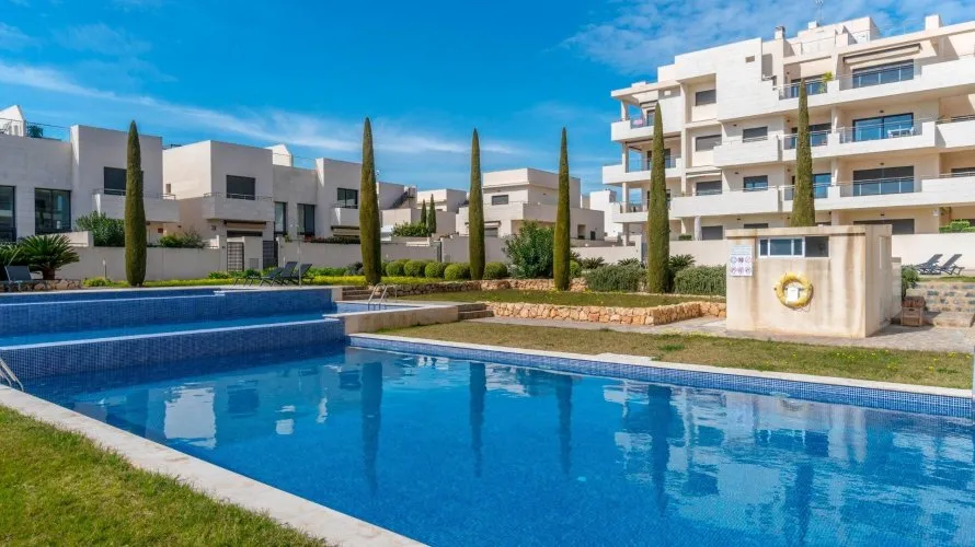 Parcela de 2 dormitorios en Alicante, España No. 1458 № 20