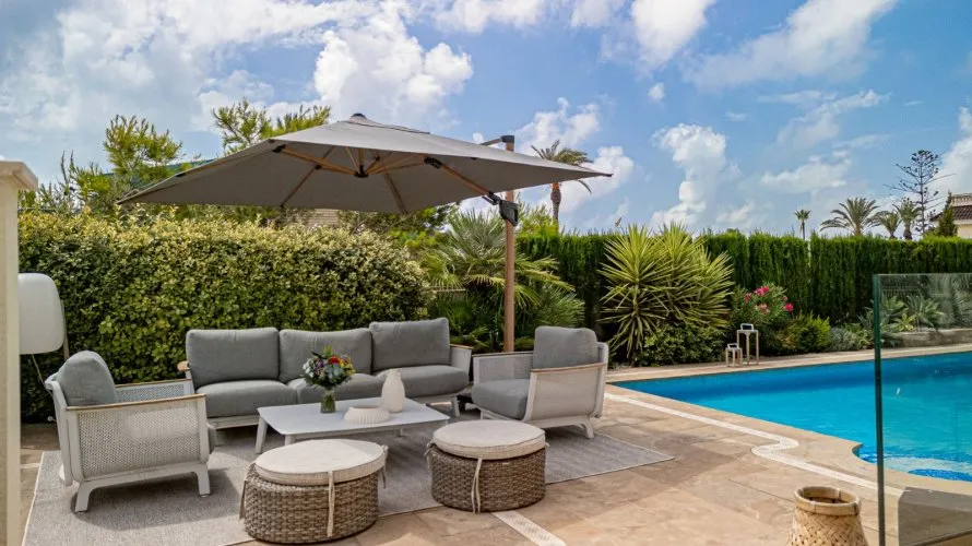 Villa de 442m² en La Zenia, España No. 2333 № 4