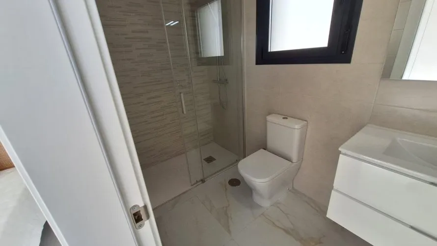 Villa de 3 dormitorios en Pinar De Campoverde, España No. 1527 № 8