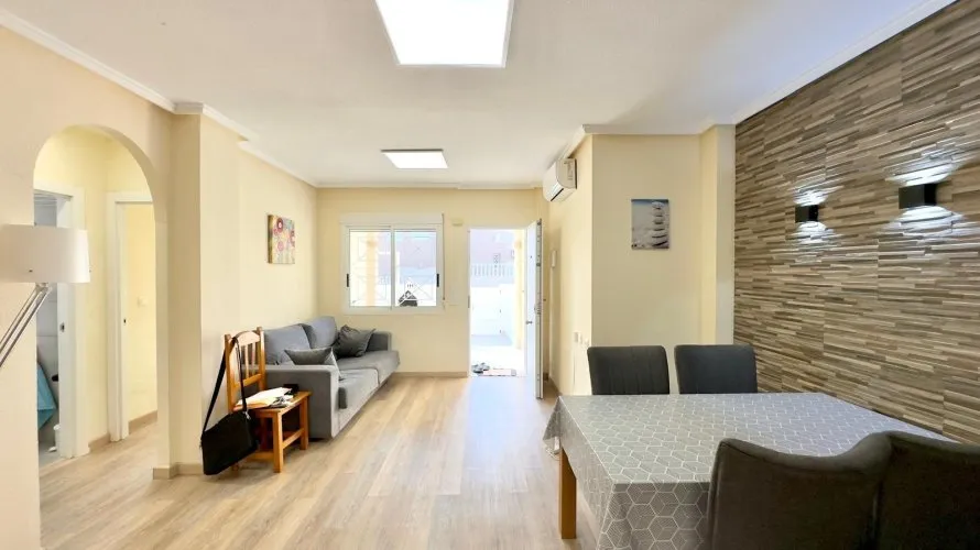 Bungalow de 2 dormitorios en Torreblanca, España No. 2415 № 24