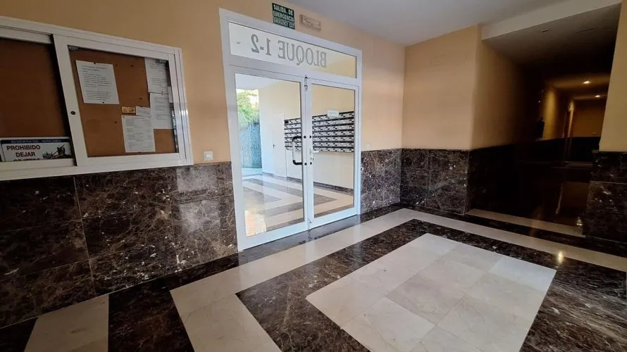 Apartamento de 2 dormitorios en Villajoyosa, España No. 2274 № 20