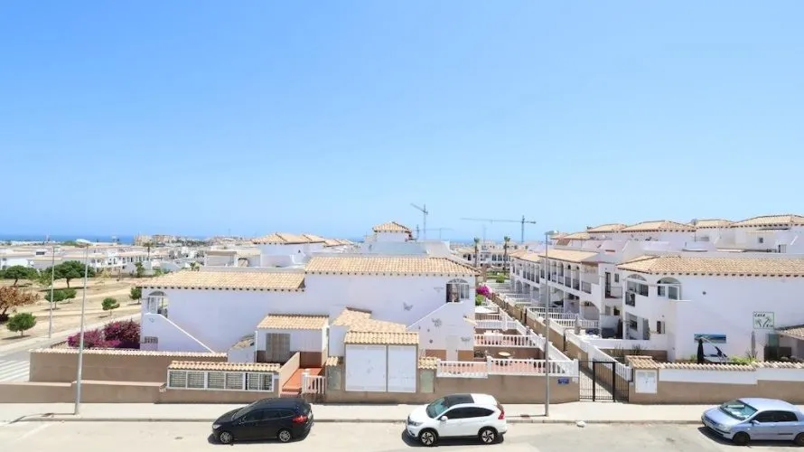Dúplex de 2 dormitorios en Los Altos, España No. 2678 № 4