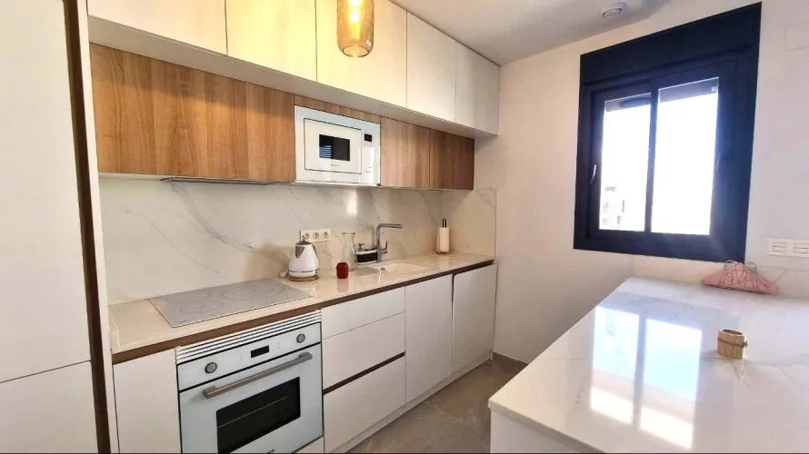 Ático de 2 dormitorios en Torrevieja, España No. 2617 № 2