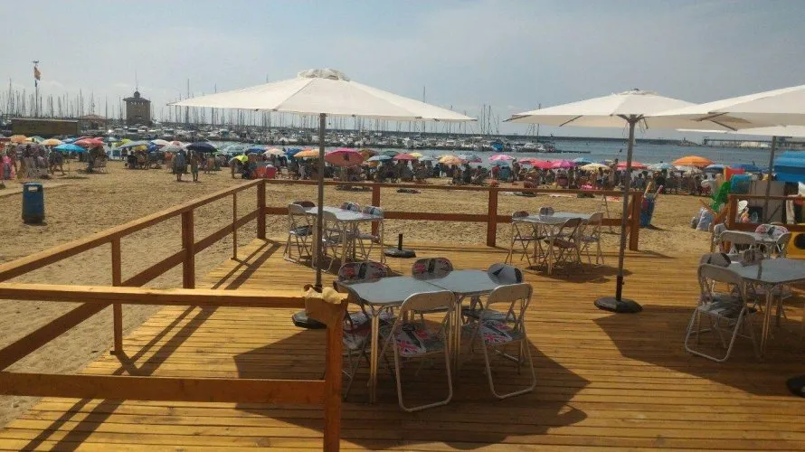 Propiedad comercial de 400m² en Torrevieja, España No. 1918 № 9