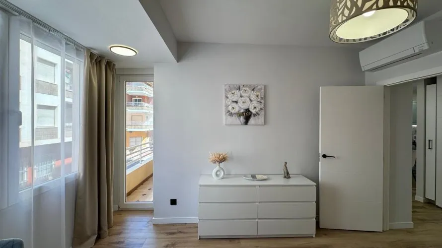 Apartamento de 3 dormitorios en Torrevieja, España No. 1513 № 15