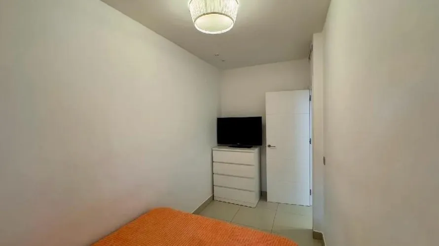 Apartamento de 2 dormitorios en Torrevieja, España No. 2083 № 14