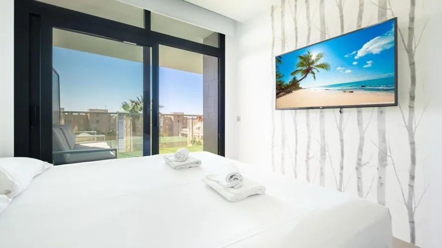 Apartamento de 2 dormitorios en Benidorm, España No. 1560 № 11