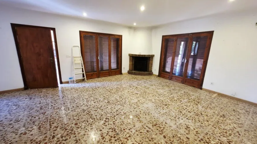 Apartamento de 5 dormitorios en Alicante, España No. 2196 № 1