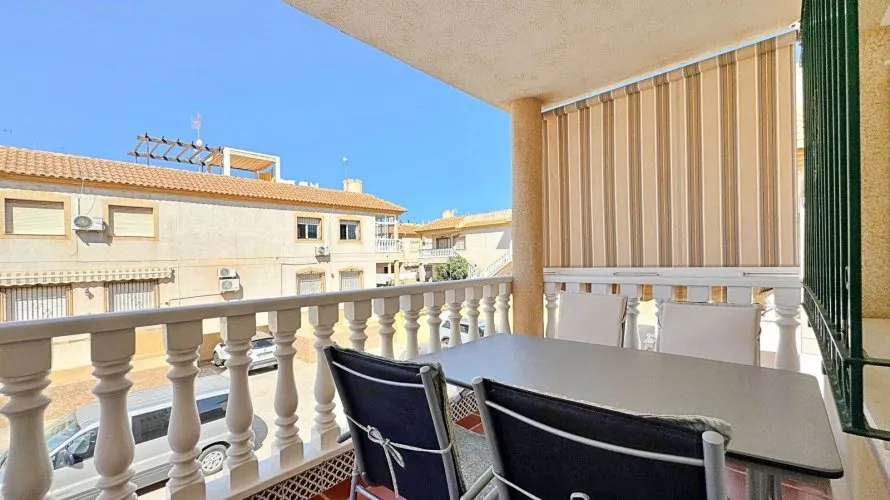 Bungalow de 2 dormitorios en La Zenia, España No. 2168 № 24