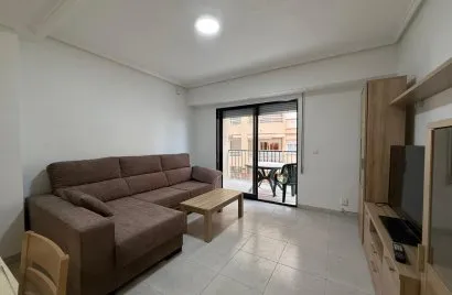 Apartamento de 3 dormitorios en La Mata, España No. 2067