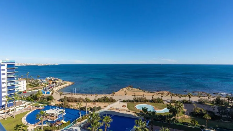 Ático de 2 dormitorios en Torrevieja, España No. 2292 № 17