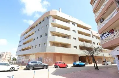 Apartamento de 3 dormitorios en La Mata, España No. 2648