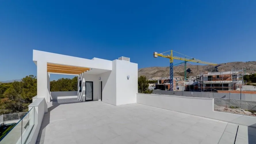 Villa de 3 dormitorios en Finestrat, España No. 1795 № 27
