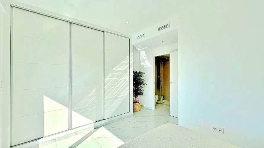 Bungalow de 3 dormitorios en Torrevieja, España No. 2167 № 3