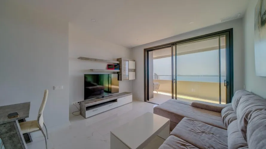 Apartamento de 2 dormitorios en Benidorm, España No. 2521 № 25