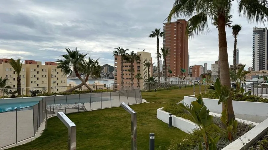 Ático de 3 dormitorios en Benidorm, España No. 1921 № 18