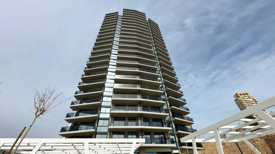Apartamento de 2 dormitorios en Benidorm, España No. 1878 № 18