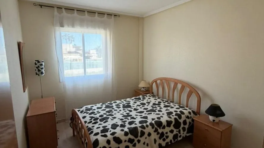 Apartamento de 2 dormitorios en La Veleta, España No. 1566 № 4