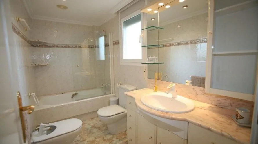 Apartamento de 140m² en Calpe, España No. 2218 № 16